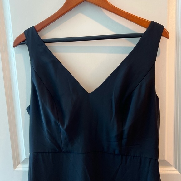 Social Bridesmaids Sleeveless Tie Back NWT Chiffon Trumpet Gown size 12 - Picture 6 of 16
